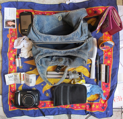 cosmetic mirror with lights