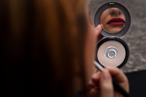 mirror makeup