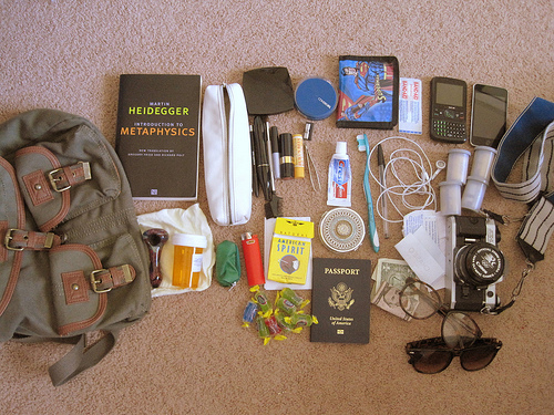 lighted travel makeup mirror