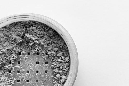 makeup magnifying mirrors